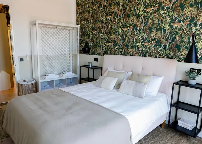 Casas Blue Ocean Gran Via Madrid